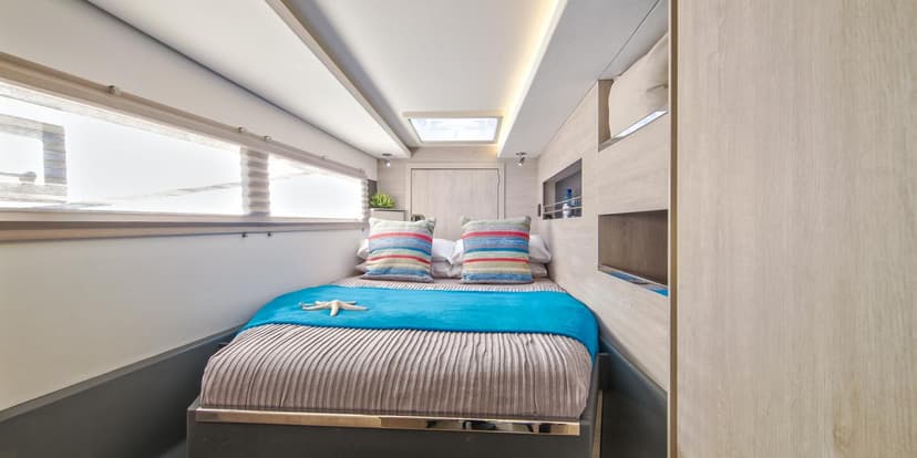 Moorings 4500L Club