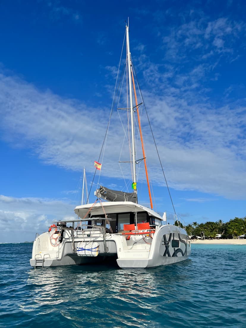 OLOKUM Denia CREWED
