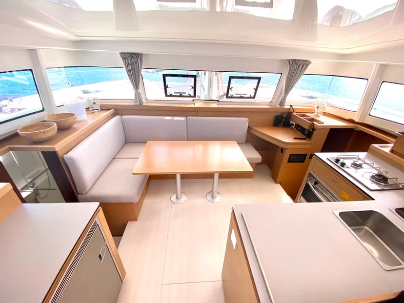 ONE Mallorca BAREBOAT