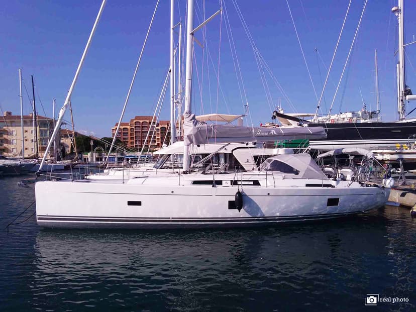 Bea - Water maker, Solar Panel