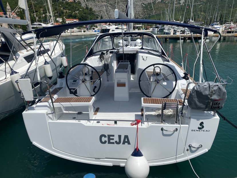 Ceja
