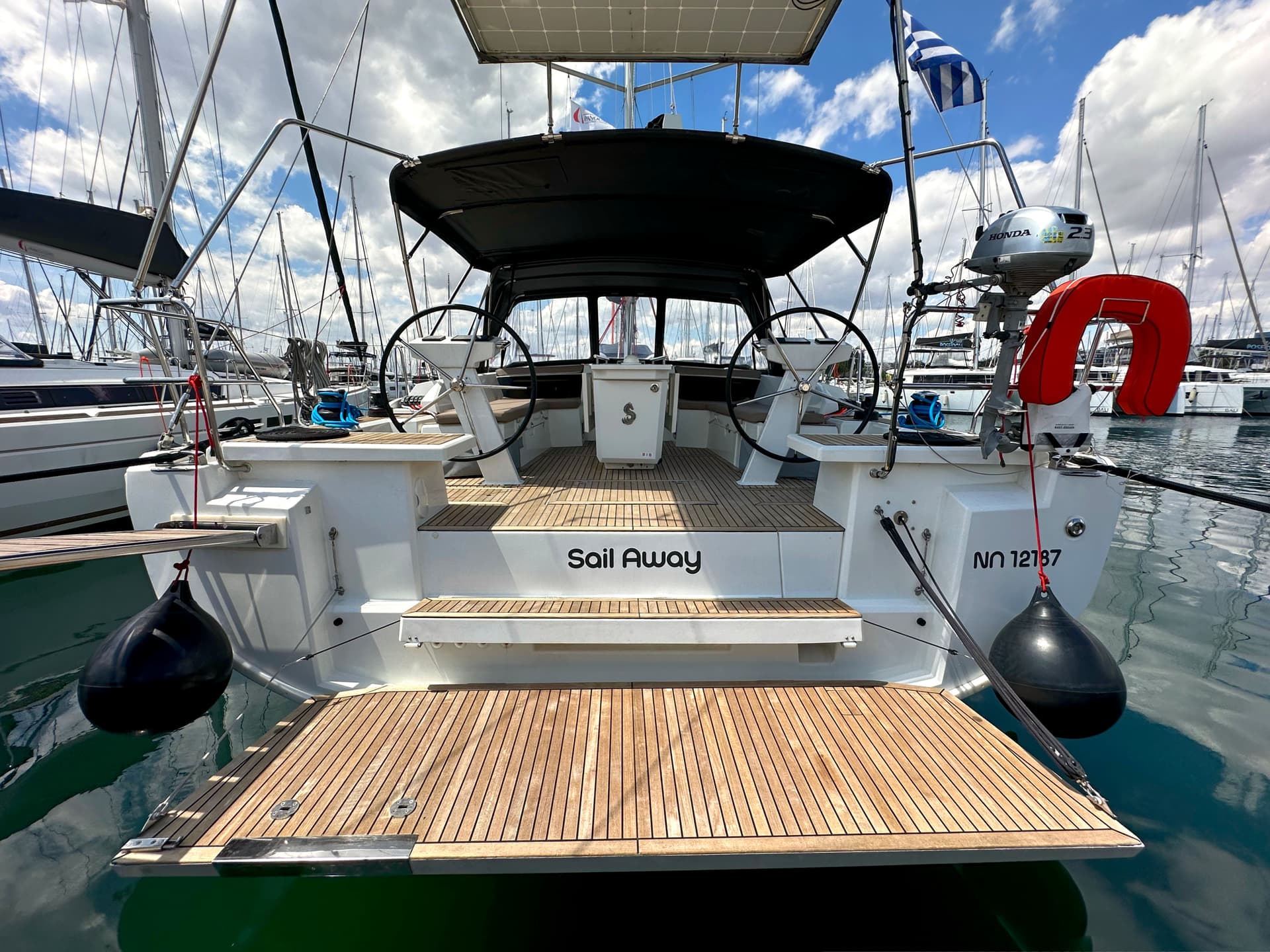 Sail Away (Refit 2025 - A/C - Electric Heads)