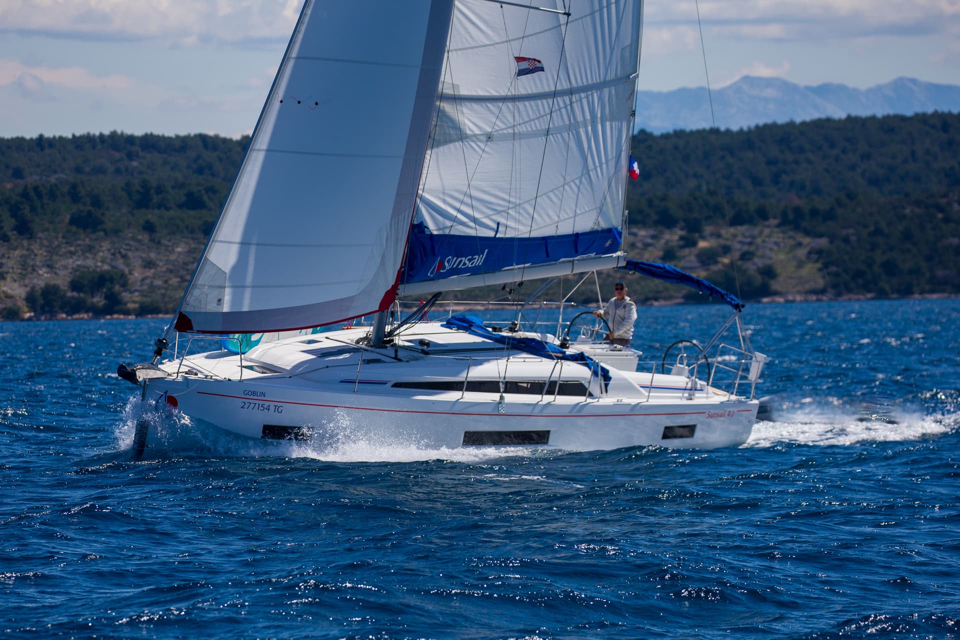 Sunsail 42 Classic