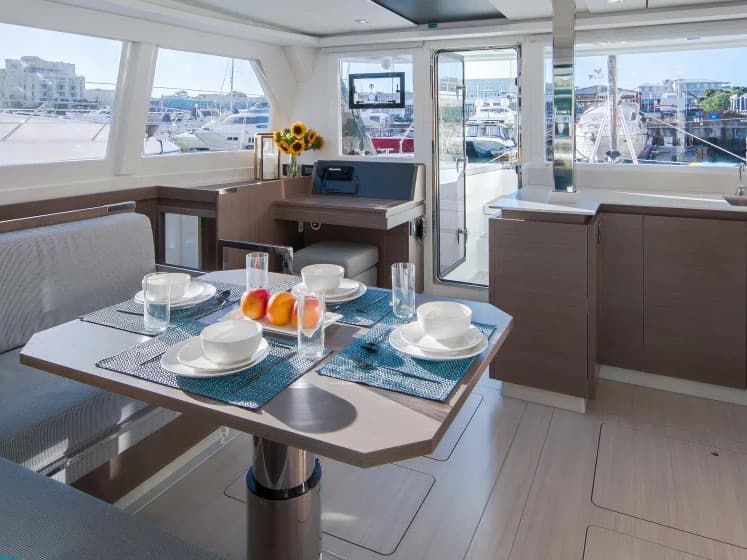 Moorings 4200/4 Exclusive